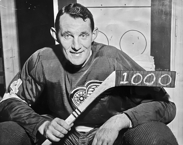 Bill Gadsby celebrates his 1000th NHL game on October 21st, 1962