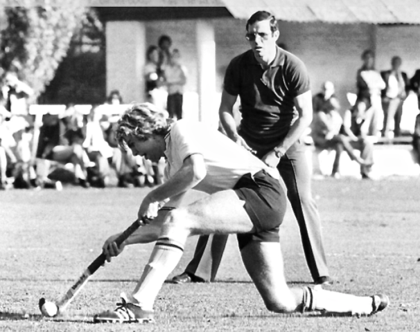 Belgian Field Hockey Robert Maroye takes a Penalty Shot 1978 