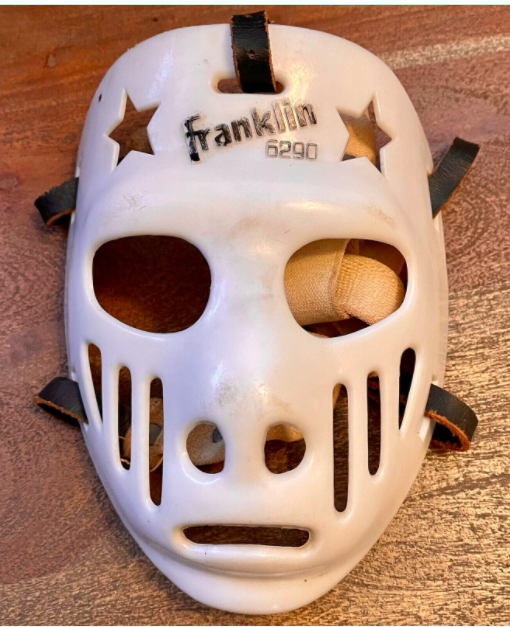 Anyone know anything about vintage goalie masks? Trying to track down a  painter of dozens of iconic masks in the 60s and 70s : r/hockey