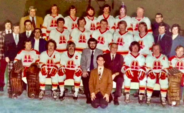Whitby McDonalds Hockey Team 1974-75