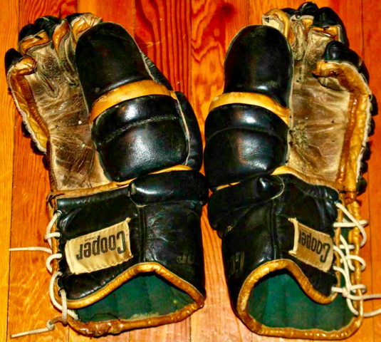 Vintage Hockey Gloves 1968 Cooper Hockey Gloves with Armourist Padding