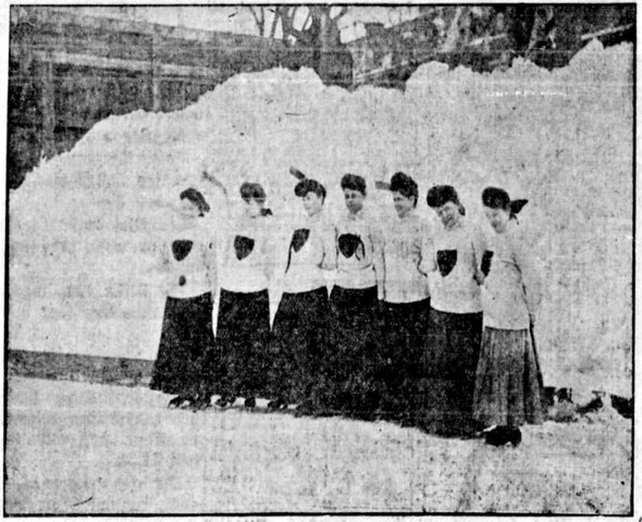 Mistletoe Ladies Hockey Club (1905)