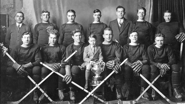 Merritt Hockey Team 1936 Coy Cup Champions