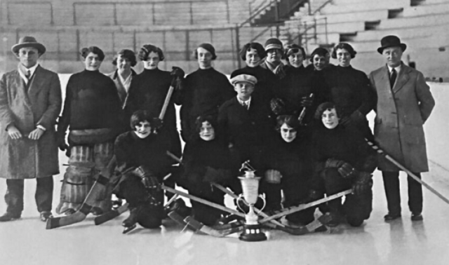Ottawa Rowing Club 1927 Ladies Ontario Hockey Association Senior Division Champs