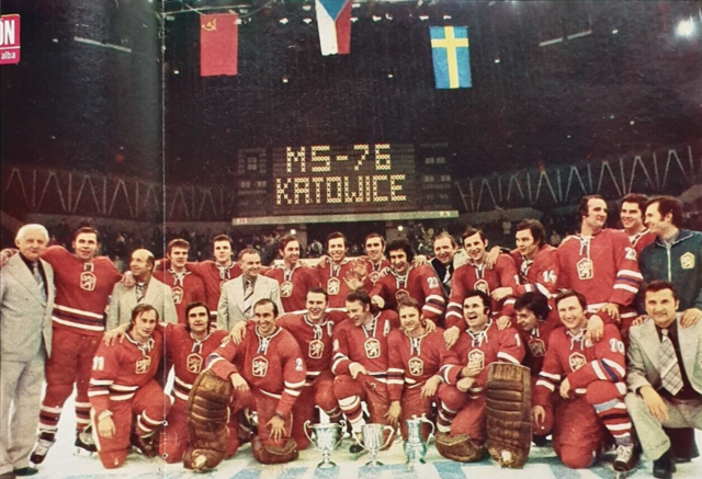 Československá / Czechoslovakia National Team 1976 World Ice Hockey Champions