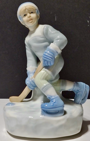 Maruho Figurine - Ice Hockey Player Figurine - Rare Music Box Figurine 1970s