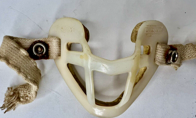 CCM Pro-Gard Mouth Protector 1970s Vintage Mouthguard / CCM Hockey Mouthguard