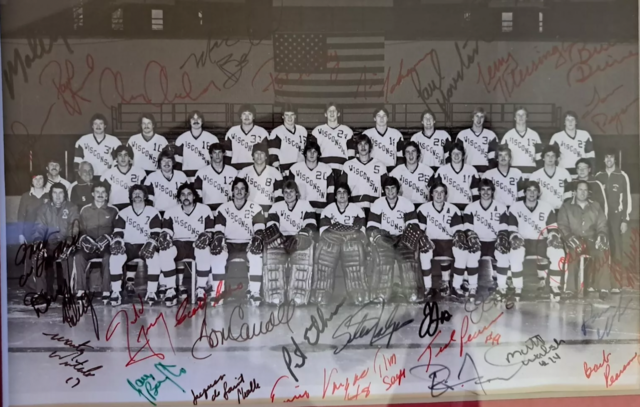 Wisconsin Badgers Men's Ice Hockey Team 1982-83