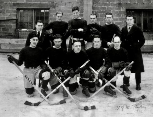 University of Michigan Hockey Team 1921 Michigan Wolverines Hockey