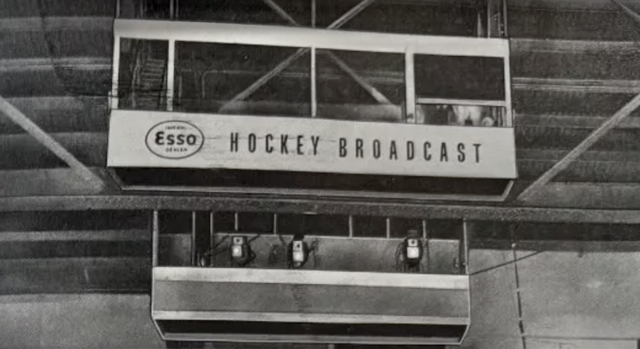 Foster Hewitt Gondola at Maple Leaf Gardens