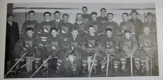 Verdun Cyclones 1947 with a young Gump Worsley