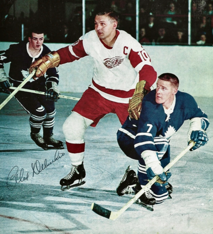 Alex Delvecchio battles Tim Horton with a young Dave Keon 1962