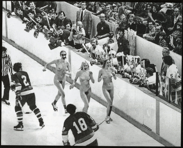 Hockey Streaking - Naked Hockey - Nude Hockey 1974 Penthouse Nightclub History