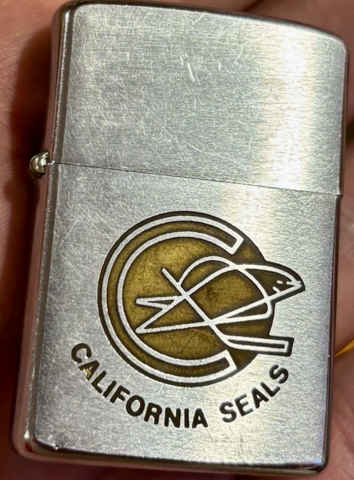 Vintage Zippo Lighter 1967 California Seals