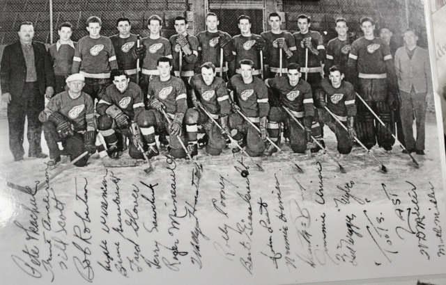 Autographed Galt Red Wings Team Photo 1946 - 47