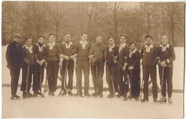 Latvijas Bendija - Latvian Bandy Team - 1920s