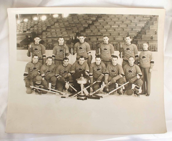 Buffalo Bisons Championship Team Photo 1932 with the F. G. "Teddy" Oke Trophy