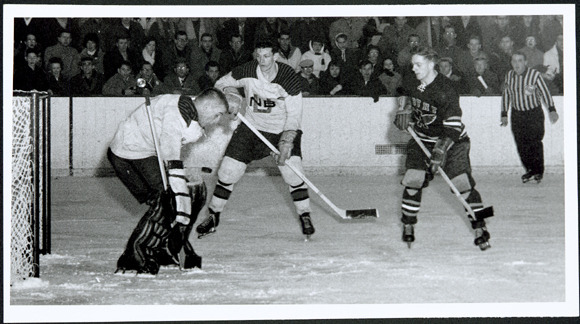 Ice Hockey Photo 1960 University of New Brunswick 