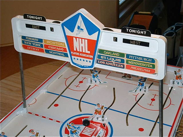Hockey Table Top Game 1970 1b