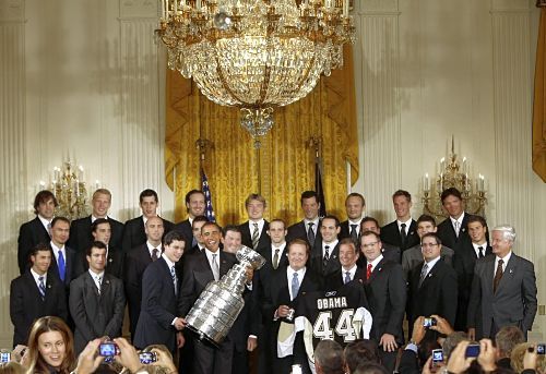 Barack Obama greets 2008 Stanley Cup Champions to White House