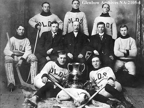 Olds Ice Hockey Team - circa 1907