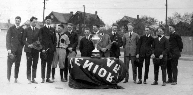 Winnipeg Falcons - Allan Cup Champions 1920       
