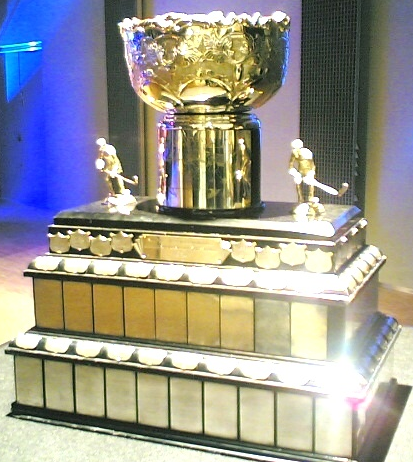 Kanada-malja Trophy - Finland SM-liiga Championship Trophy   