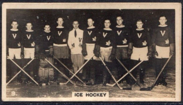 Montreal Victorias Hockey Card - 1927   
