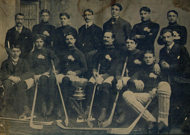 Winnipeg Victorias - Stanley Cup Champions - 1901 - 1902 (Jan)
