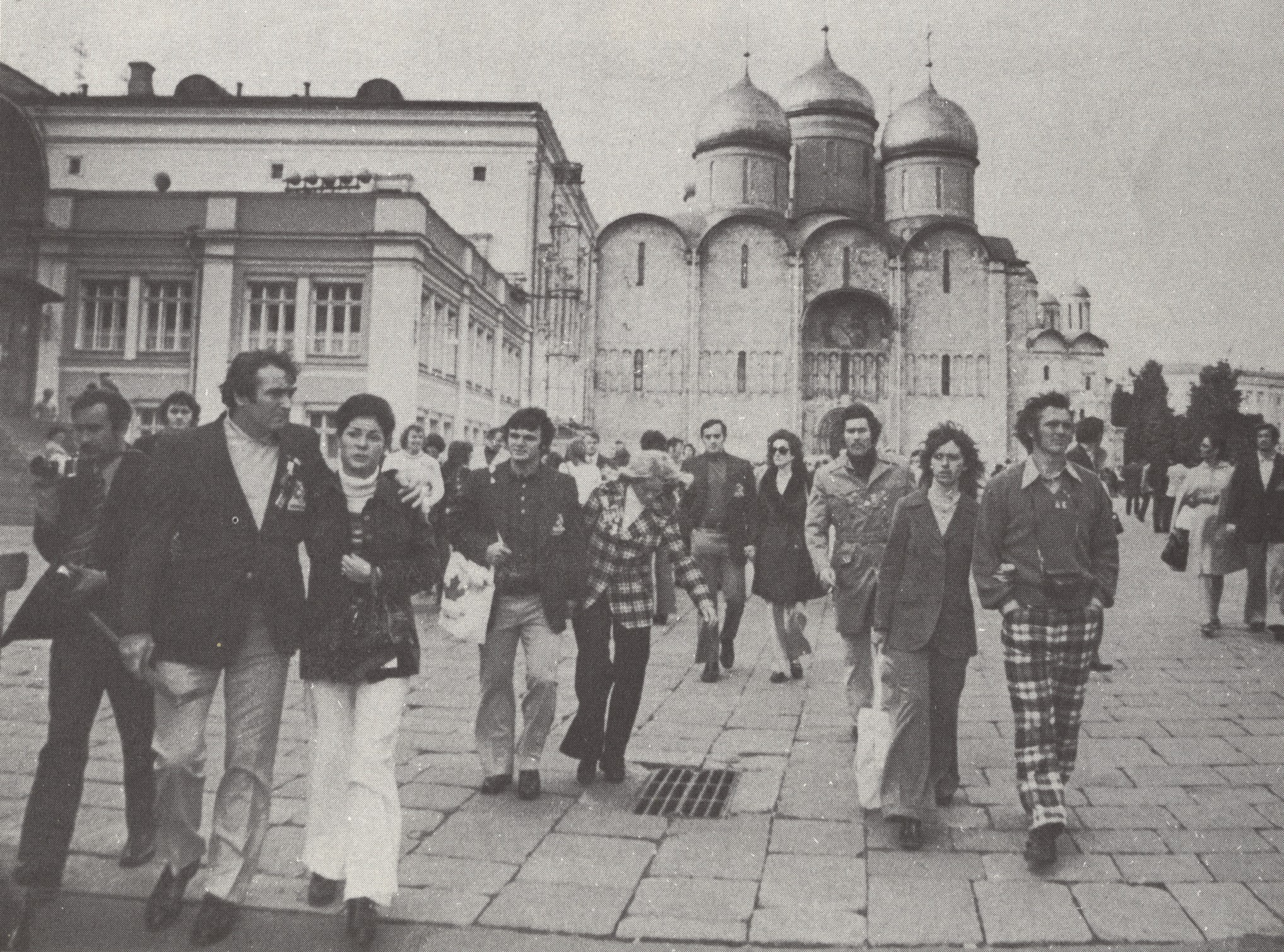Века 1972. Москва 1972 год Москва. 1972 СССР Москва. Лето СССР 1972. Москва Кремль 1972 год.