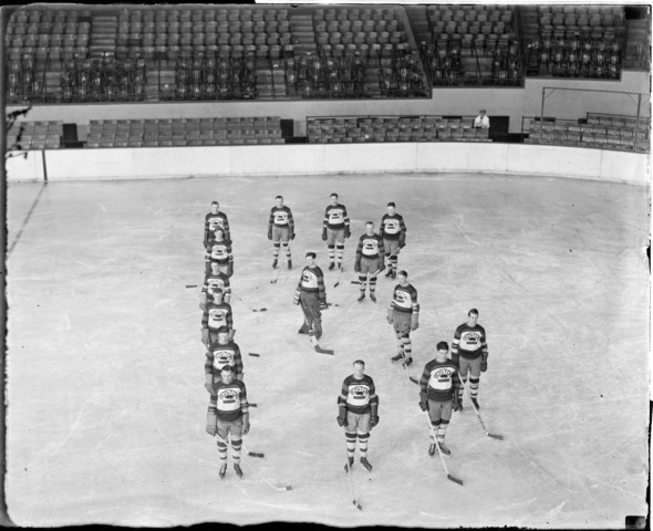 Boston Bruins Form The Letter B - Boston Garden - 1930