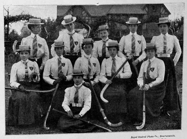Columbine Ladies Hockey Club - England - 1900