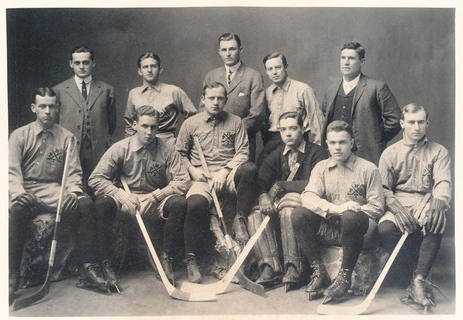 Princeton University - Mens Ice Hockey Team - 1907