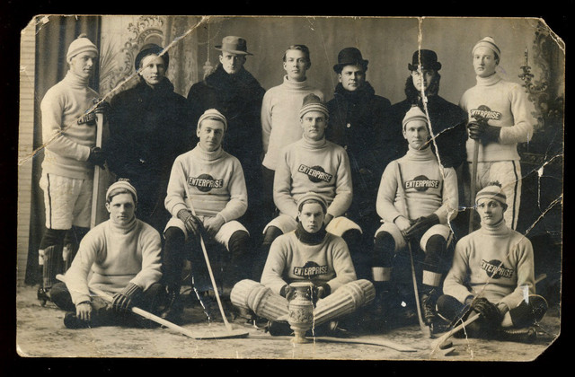 Enterprise Hockey Team - Stone Mills Township - Ontario - 1910
